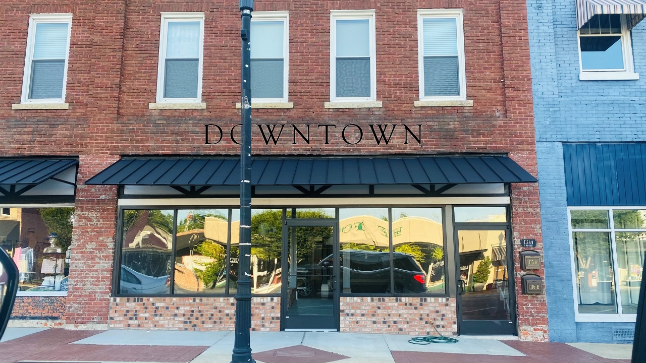 Downtown by RFC Winery