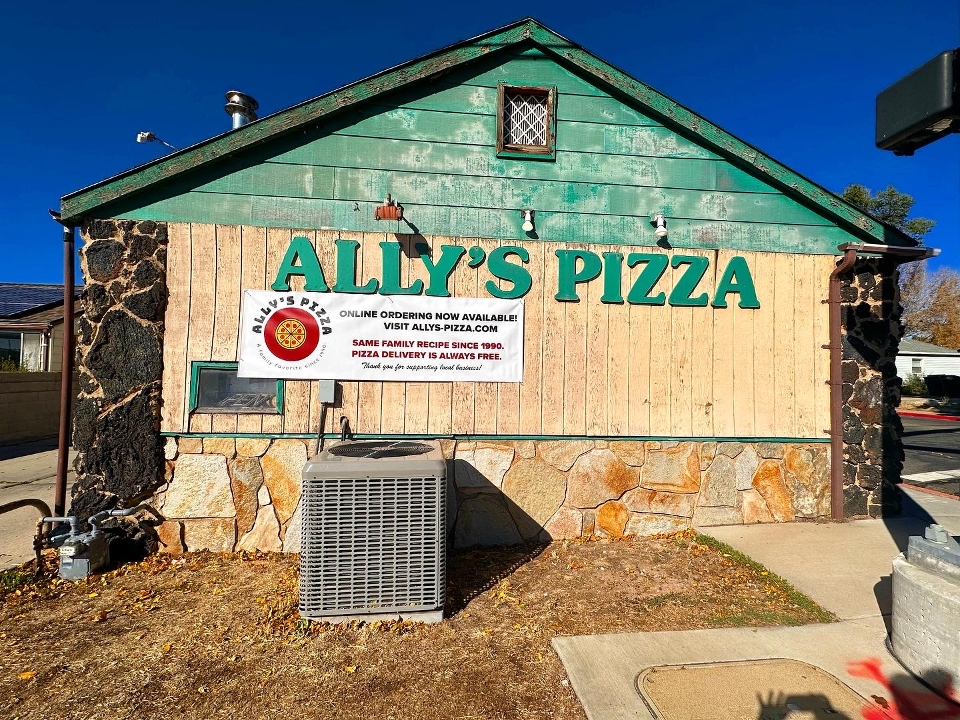 Allys Pizza