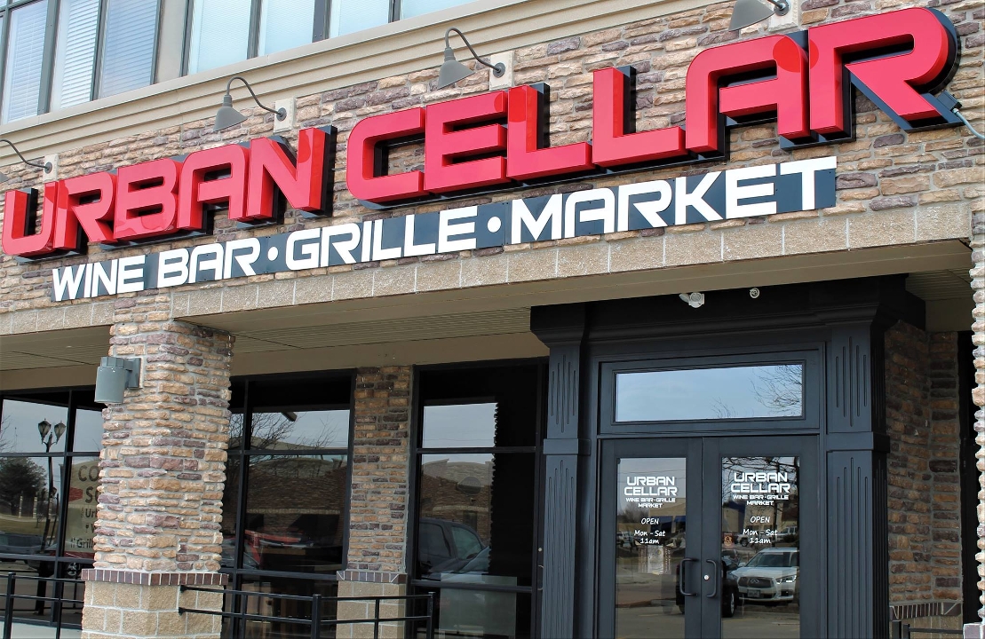the-urban-cellar-wine-bar-grill-market
