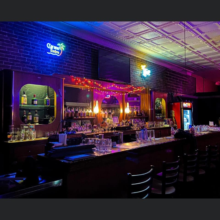 Duggers Bar and Grill