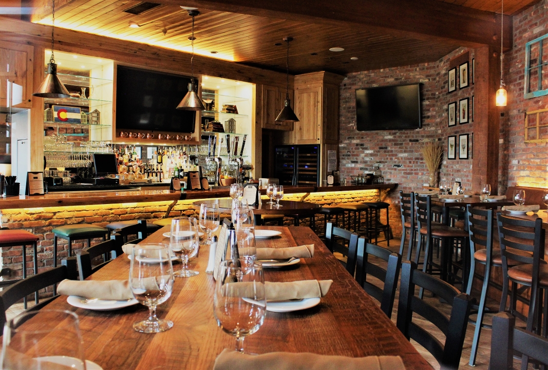 Homestead Bar & Grill