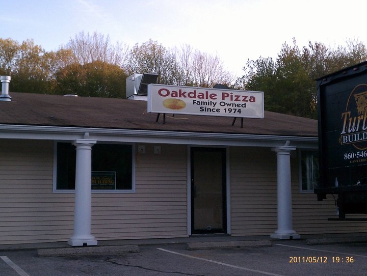 Oakdale Pizza